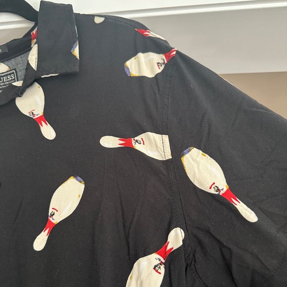 Men's GUESS Slim Fit Short Sleeve Collared Bowling Shirt - Size Men's L - Picture 6 of 14